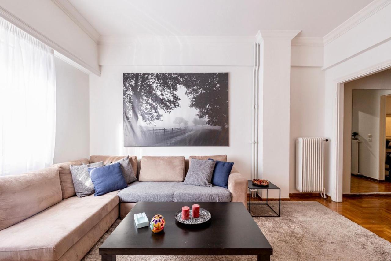 Cozy Apartment In Kolonaki Athens - Sleeps 5 Buitenkant foto