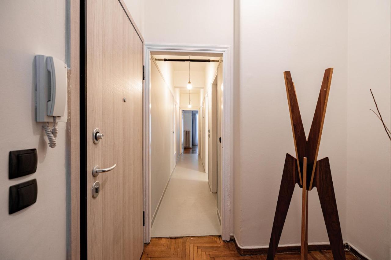 Cozy Apartment In Kolonaki Athens - Sleeps 5 Buitenkant foto